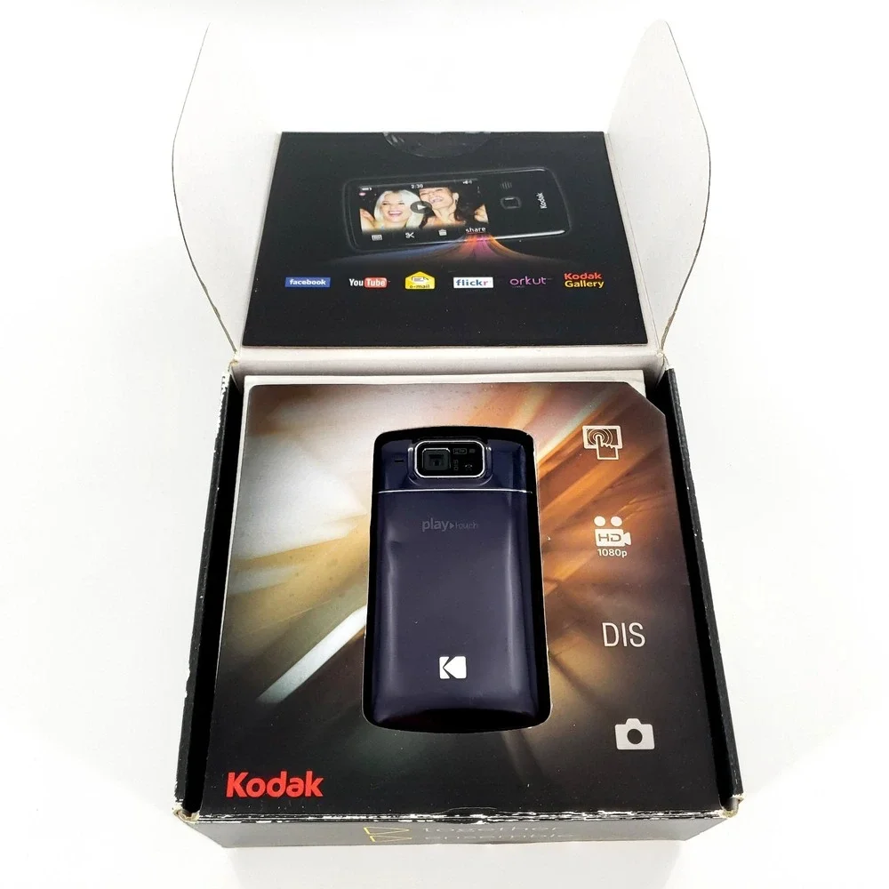 Kodak Play Touch Zi10 HD Video And 5MP Still Camera In Box Tested & Works